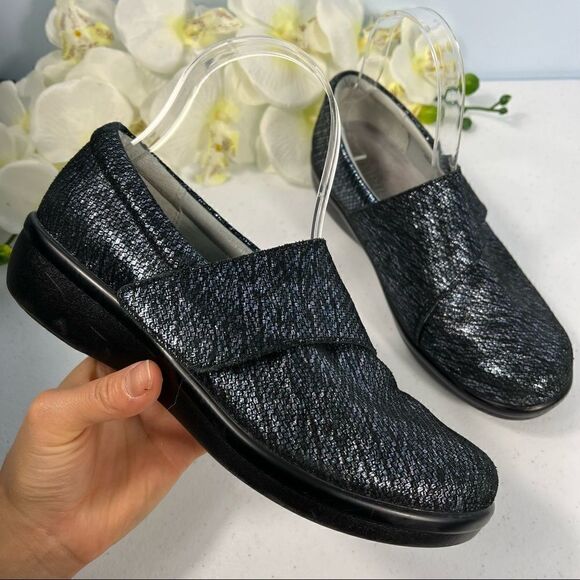 Alegria Lauryn Blue with Metallic Comfort Slip on Clogs - Picture 1 of 8